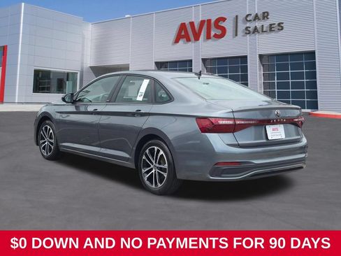 Used 2025 Volkswagen Jetta Sport FWD image 9