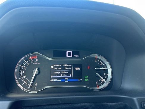 Used 2017 Honda Ridgeline RTL-E image 11