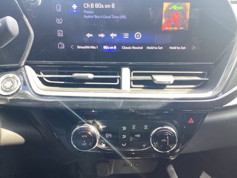 New 2026 Chevrolet Trax ACTIV w/ Sunroof Package FWD image 27