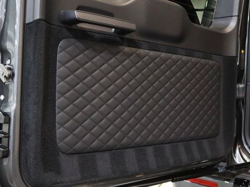 Used 2024 Mercedes-Benz G 63 AMG 4MATIC image 33