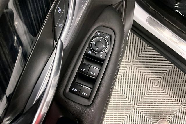 Used 2023 Cadillac XT6 Premium Luxury AWD/4WD image 32