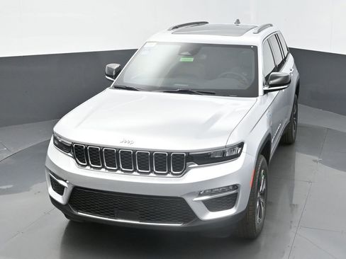 New 2024 Jeep Grand Cherokee Limited 4xe image 43
