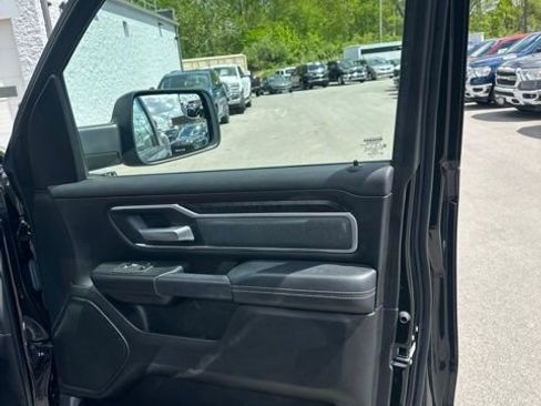 Used 2022 RAM 1500 Big Horn AWD/4WD image 34