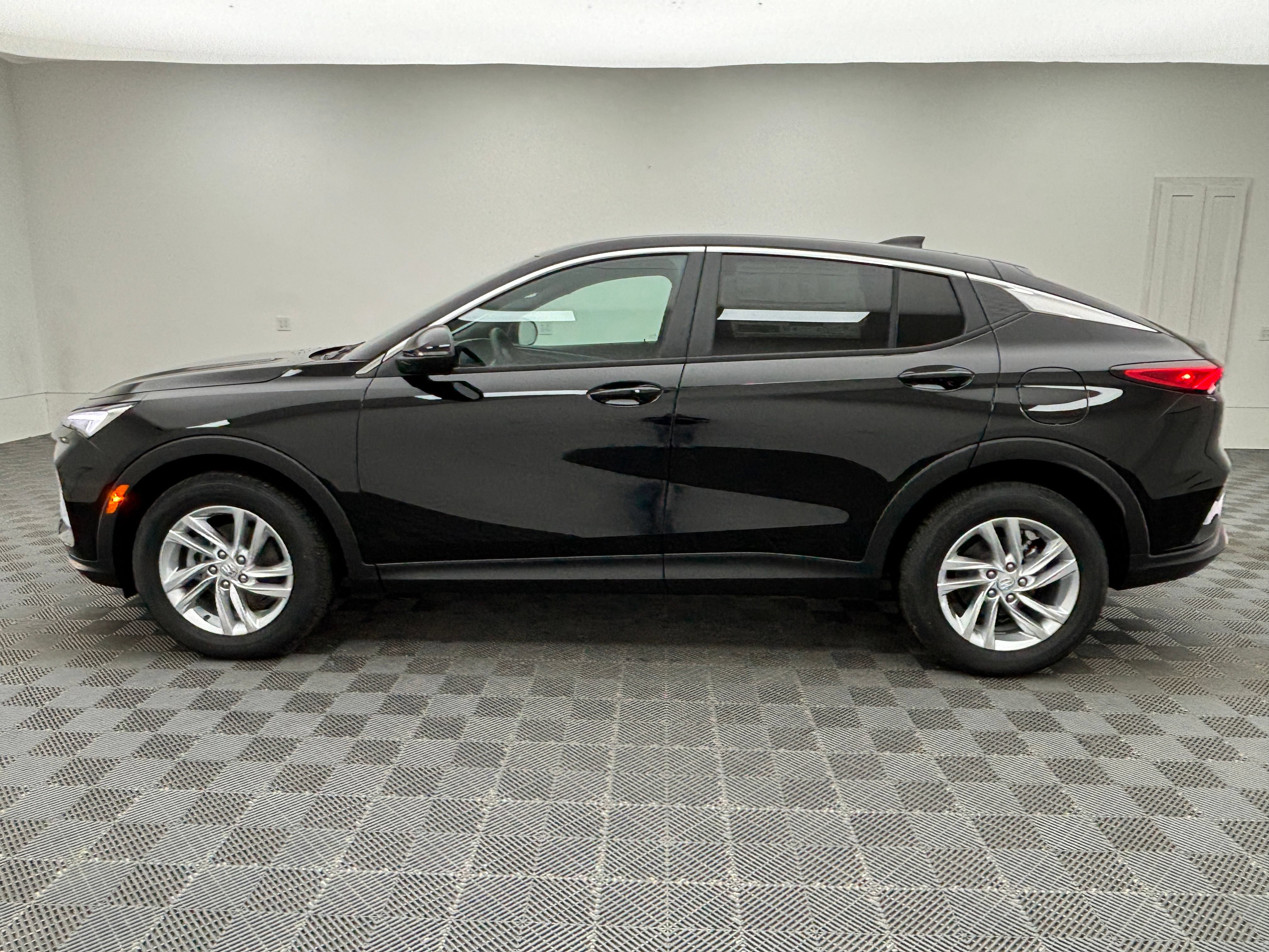 New 2026 Buick Envista Sport Touring w/ Convenience I Package FWD image 12