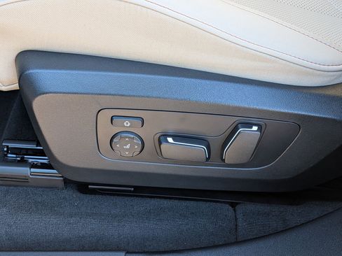 New 2026 BMW X3 xDrive30 w/ Convenience Package image 16