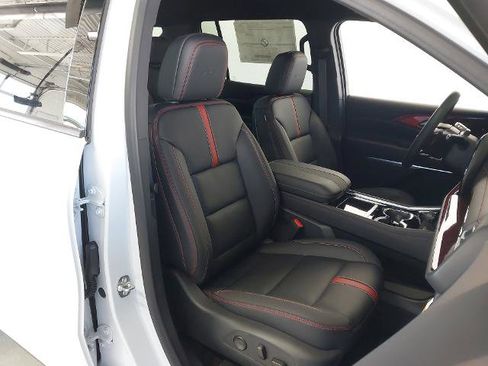 New 2026 Chevrolet Traverse RS image 28
