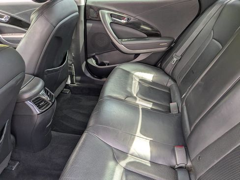 Used 2013 Hyundai Azera image 18