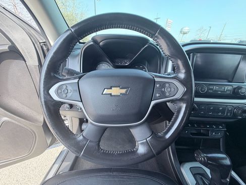 Used 2018 Chevrolet Colorado ZR2 image 12