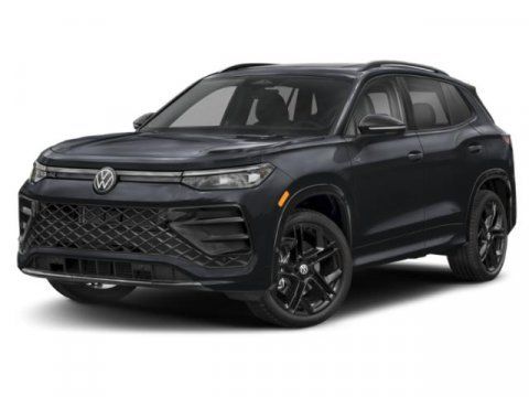 Used 2026 Volkswagen Tiguan SE R-Line AWD/4WD image 4
