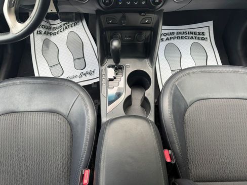 Used 2013 Hyundai Tucson GLS FWD image 23