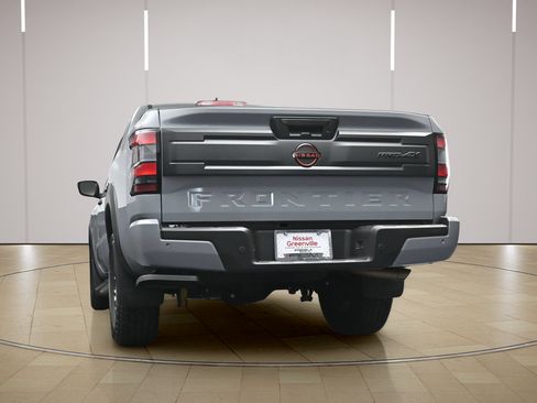 Certified 2025 Nissan Frontier PRO-4X AWD/4WD image 27