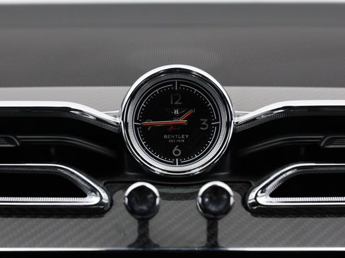 Used 2021 Bentley Bentayga Speed AWD/4WD image 32