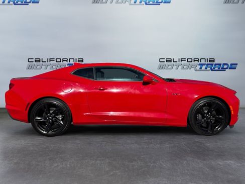 Used 2024 Chevrolet Camaro LT image 4