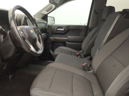 Used 2021 Chevrolet Silverado 1500 LT AWD/4WD image 17