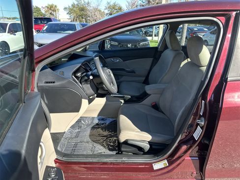 Used 2013 Honda Civic LX image 2