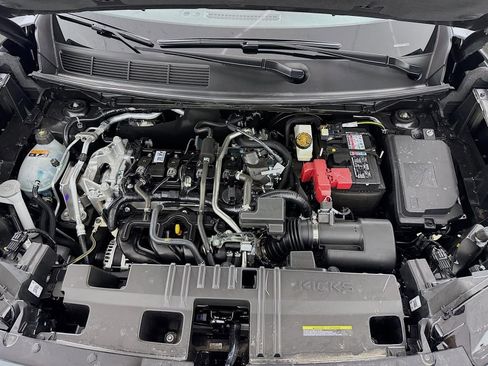 New 2026 Nissan Kicks SR FWD image 27