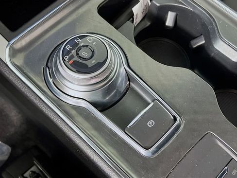 Used 2022 Ford Edge ST-Line w/ Class II Trailer Tow Package image 15