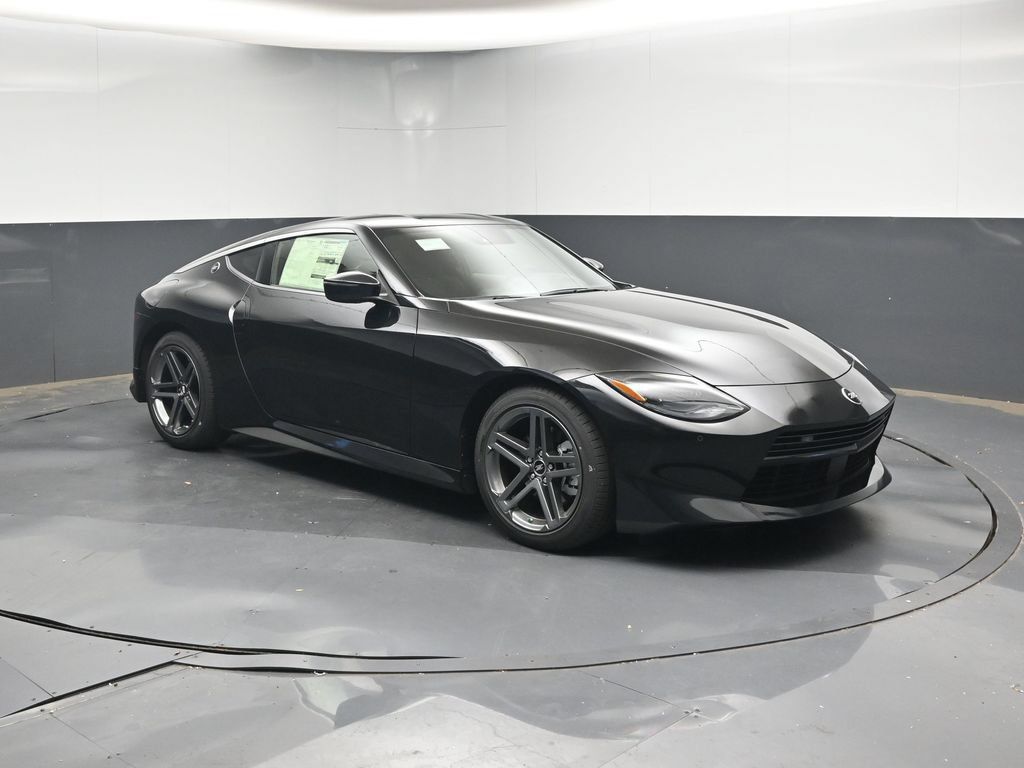 Used 2027 Nissan Z Sport RWD image 7