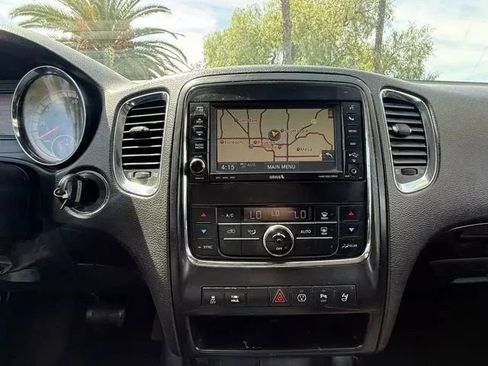 Used 2013 Dodge Durango R/T w/ Entry Nav/Commuter Group RWD image 25