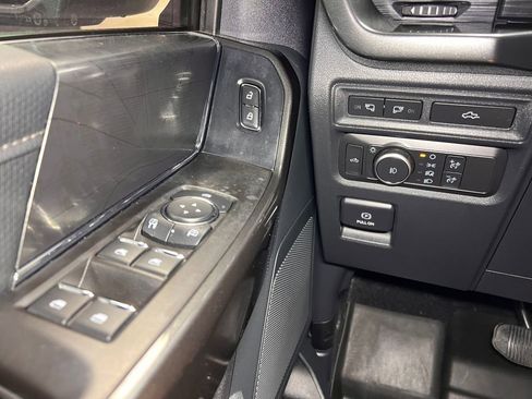 Used 2021 Ford F150 XLT w/ Equipment Group 302A High image 15