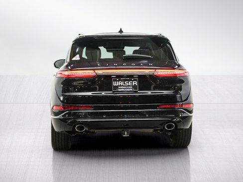 Used 2024 Lincoln Corsair Reserve w/ Equipment Group 201A AWD/4WD image 4