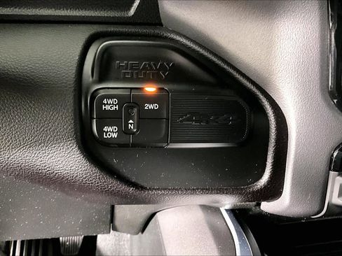 Used 2022 RAM 3500 Laramie image 35