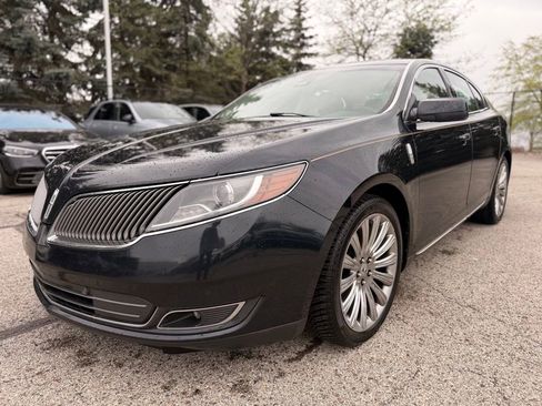 Used 2014 Lincoln MKS AWD image 3