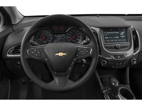 Used 2018 Chevrolet Cruze LT w/ LT Fleet Convenience Package FWD image 4
