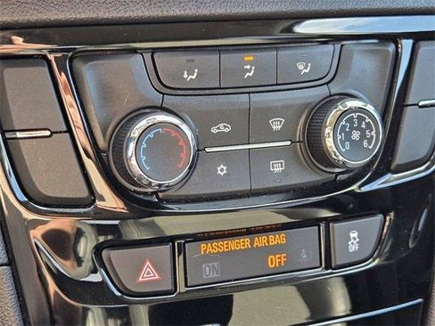 Used 2017 Buick Encore Preferred image 18