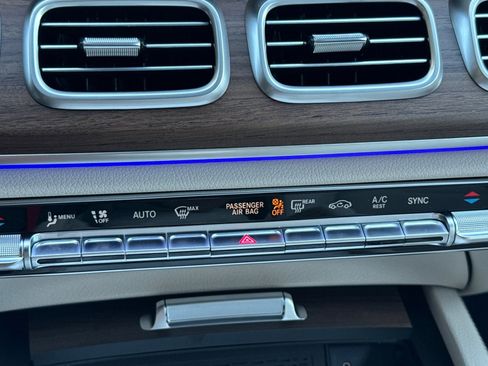 New 2026 Mercedes-Benz GLE 580 GLE 580 image 25