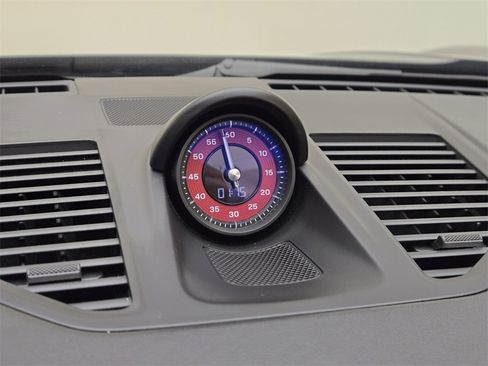 Used 2023 Porsche 911 Carrera 4 GTS image 41