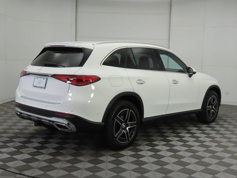 Certified 2026 Mercedes-Benz GLC 300 image 5