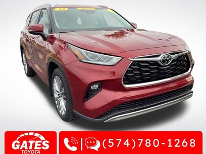 Used 2023 Toyota Highlander Platinum