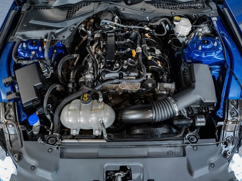 Certified 2022 Ford Mustang Coupe image 22