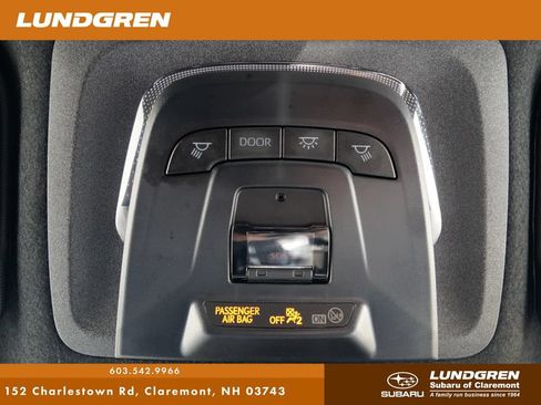 Used 2023 Toyota Corolla SE FWD image 18
