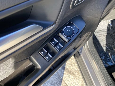 Certified 2023 Ford Escape Platinum image 37