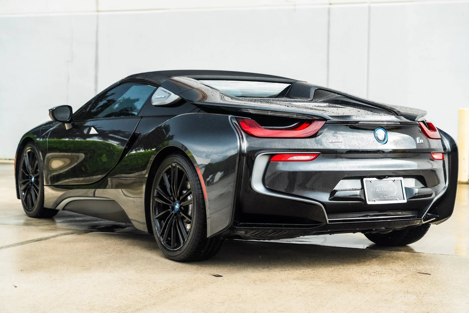 Used 2019 BMW i8 Roadster AWD/4WD image 7