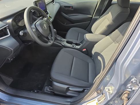 Used 2023 Toyota Corolla LE FWD image 15