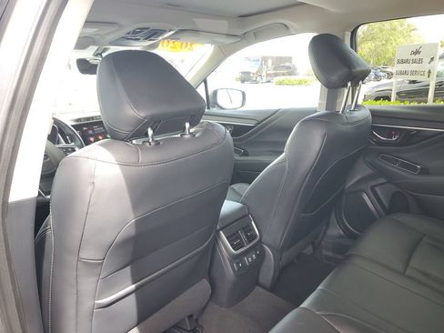 Used 2020 Subaru Outback Limited AWD/4WD image 15