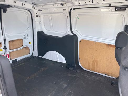 Used 2015 Ford Transit Connect XLT image 17