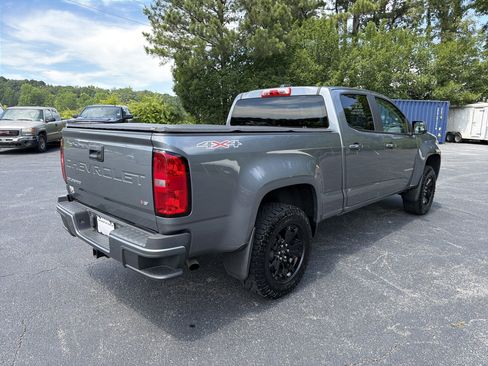 Used 2022 Chevrolet Colorado LT AWD/4WD image 5