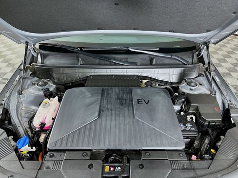 Used 2024 Hyundai Kona SEL FWD image 33