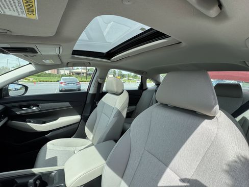 New 2026 Honda Accord SE image 25