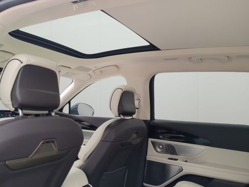 New 2026 Lincoln Nautilus Black Label AWD/4WD image 21