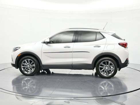 Used 2020 Buick Encore GX Essence w/ Experience Buick Package AWD/4WD image 8