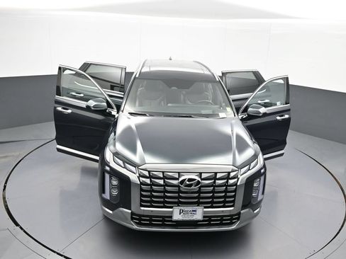 Certified 2025 Hyundai Palisade Calligraphy AWD/4WD image 48