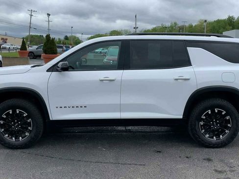 Certified 2024 Chevrolet Traverse Z71 AWD/4WD image 5
