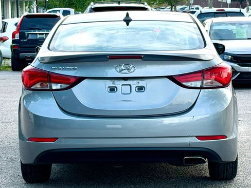 Used 2015 Hyundai Elantra Sport FWD image 6