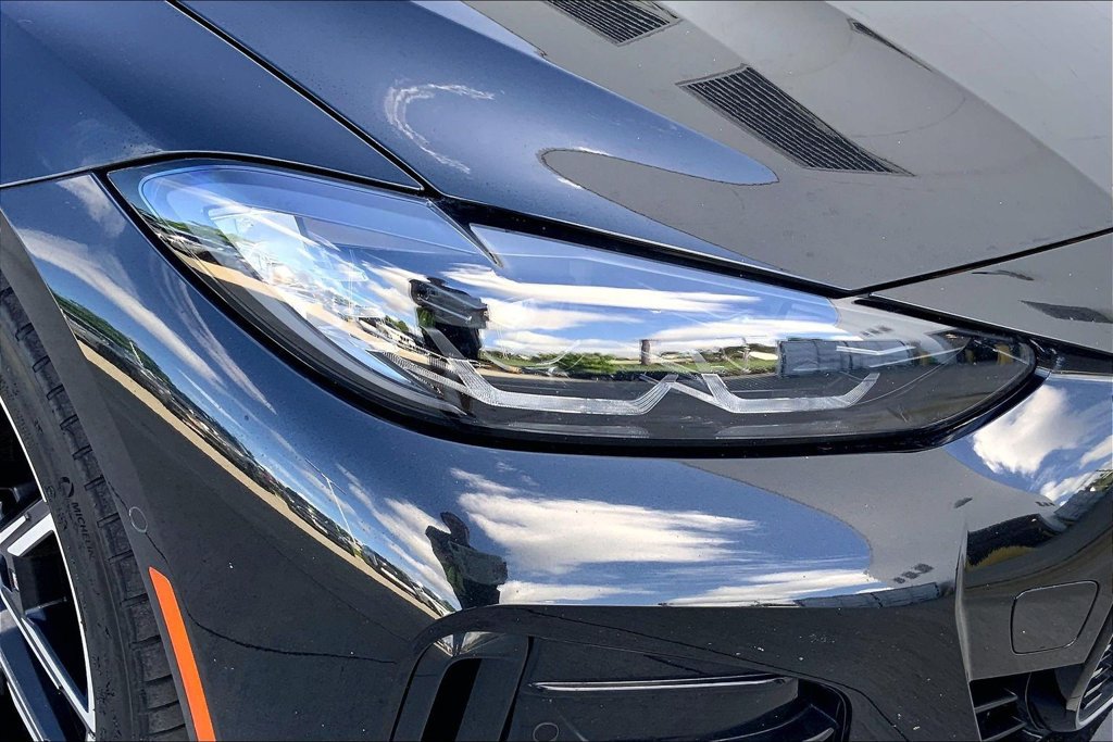 Used 2023 BMW i4 eDrive40 w/ M Sport Package RWD image 28