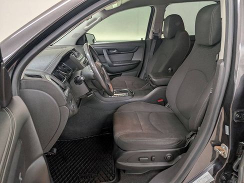 Used 2015 GMC Acadia SLE FWD image 7